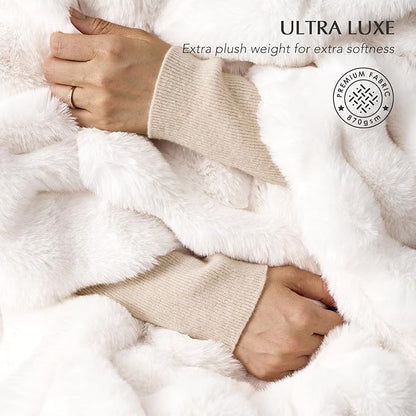 EVERGRACE Ultra Soft Luxury Fluffy Ridgeline Faux Rabbit Fur Throw Blanket, Thick Warm Bubble Throw for Bed, Cozy Plush Reversible Blankets for Couch, Chair, Sofa, Ivory White, 80x90 Inches, 870 GSM