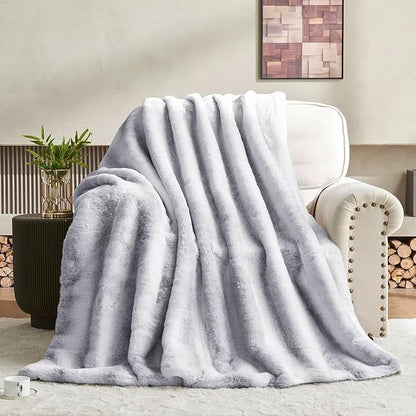 Luxury Faux Fur Blanket - Soft Warm Plush Blankets for Couch Sofa Bed, Fluffy Thick Throws for Bedroom, Office, Living Room, Decorative Reversible, Not Easy to shed- 50"x60", Grey/White