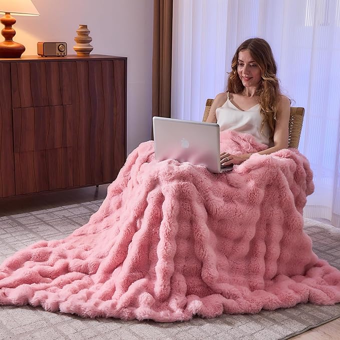 Lotus Karen Faux Fur Throw Blanket Pink - Big Bubble Rabbit Fluff Blanket for Couch, Large Fluffy Fuzzy Cozy Blanket,Thick Furry Plush Shaggy Blankets,108x90 Inches