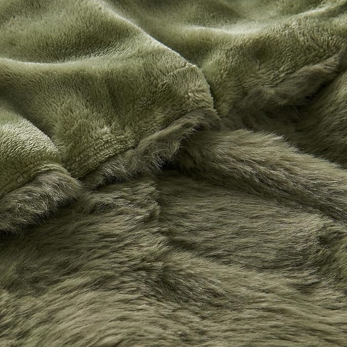 Lotus Karen Faux Fur Throw Blanket Dark Green - 800 GSM Bubble Rabbit Fluff Blanket for Couch Bed Sofa,Softest Fluffy Fuzzy Cozy Blanket,Thick Furry Plush Shaggy Warm Blankets for Women,50x60 Inches