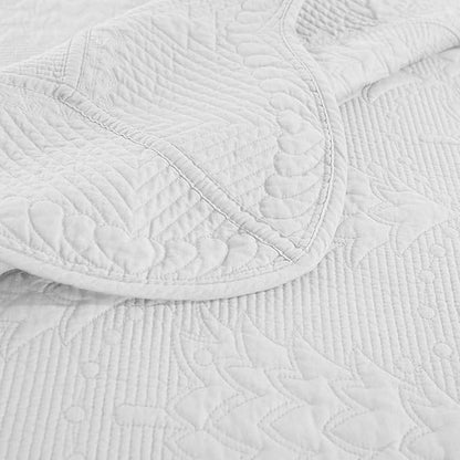 MarCielo 3-Piece Christmas Quilt 100% Cotton Oversized Bedspread Lightweight Coverlet Embroidery Christmas Tree Pattern Bedding Set (TC Bright White, Oversized King (118"x106"))