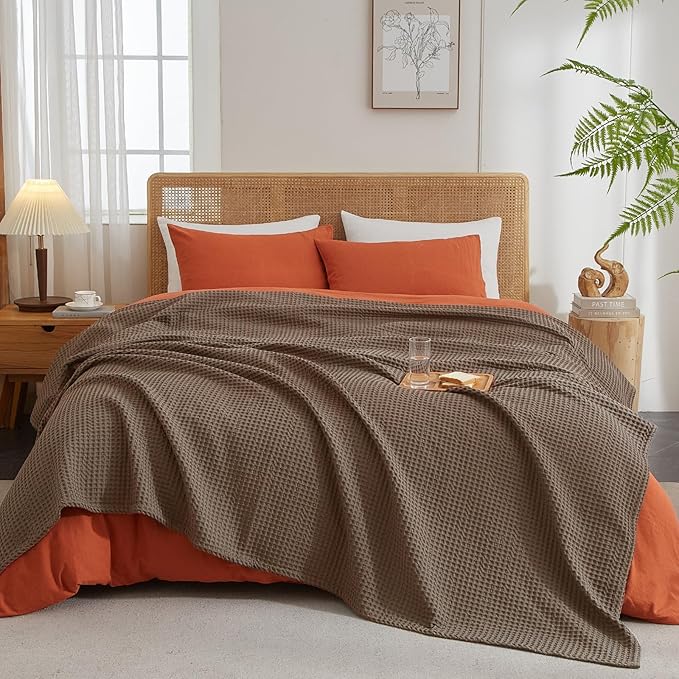 PHF Ultra Soft Waffle Weave Blanket King Size Cocoa Brown（104"x 90"）- Washed Lightweight Breathable Cozy Woven Blanket for Bed - Aesthetic Decor for Couch Bedding Sofa Home Car