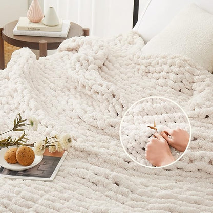 L'AGRATY Chunky Knit Blanket - Soft Chenille Yarn Throws 40x50: Handmade Thick Cable Crochet Blanket - Large Chunky Yarn Rope Knot Throw for Couch, Sofa, Bed Home Decor