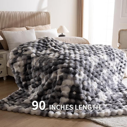 Cozy Faux Fur Throw Blanket for Bed Warm Fuzzy Throw Blanket, Soft Plush Thick Bubble Blankets for Bedroom and Living Room, Furry Luxury Blanket, 90 x 90,Tie-Dye Grey