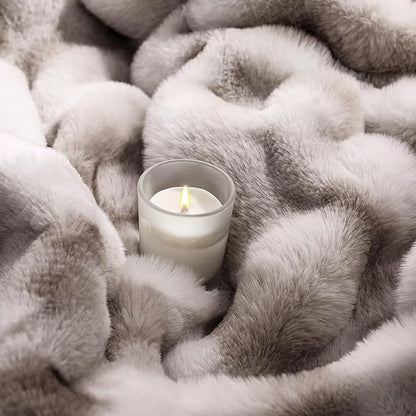 Touchat Luxury 1000GSM Faux Rabbit Fur Throw Blanket, Super Heavy Warm Cozy Grey Blankets for Couch Bed Sofa, Ruched Plush Fuzzy Elegant Soft Reversible Mink Blanket for Living Room Bedroom