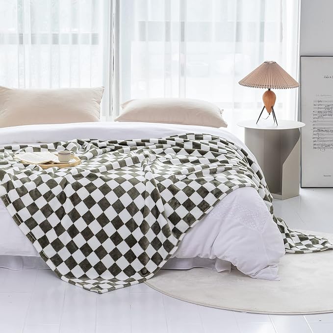 LOMAO Throw Blankets Flannel Blanket with Checkerboard Grid Pattern Soft Throw Blanket for Couch, Bed, Sofa Luxurious Warm and Cozy for All Seasons (Dark Olive, 90"x90")