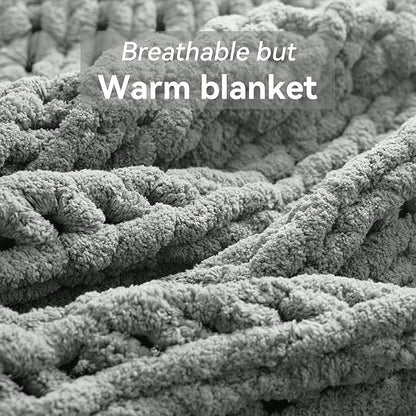 Chunky Knit Throw Blanket, 30''*40'' Knitted Throw Chenille Yarn for Bed Couch, Handmade Light Grey Crochet Big Thick Blanket, Machine Washable Cute Comfy Blanket for Home Decor