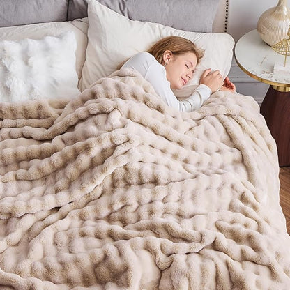 NEWCOSPLAY Faux Fur Throw Blanket Linen Bubble Blanket Thick Warm Soft for Couch Sofa Bed 550GSM (Linen, Throw(50"x60"))