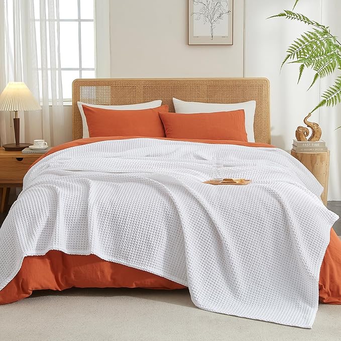 PHF Ultra Soft Waffle Weave Throw Blanket 50"x 60"- Washed Lightweight Breathable Cozy Woven Blanket for Bed - Aesthetic Decor for Couch Bedding Sofa Home Car - White