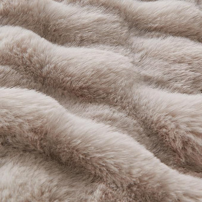 Lotus Karen Faux Fur Throw Blanket Linen - 800 GSM Bubble Rabbit Fluff Blanket for Couch Bed Sofa,Softest Fluffy Fuzzy Cozy Blanket,Thick Furry Plush Shaggy Warm Blankets for Women,108x90 Inches