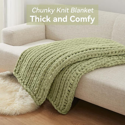 Chunky Knit Throw Blanket, 60''*80'' Knitted Throw Chenille Yarn for Bed Couch, Handmade Light Green Crochet Big Thick Blanket, Machine Washable Cute Comfy Blanket for Home Decor