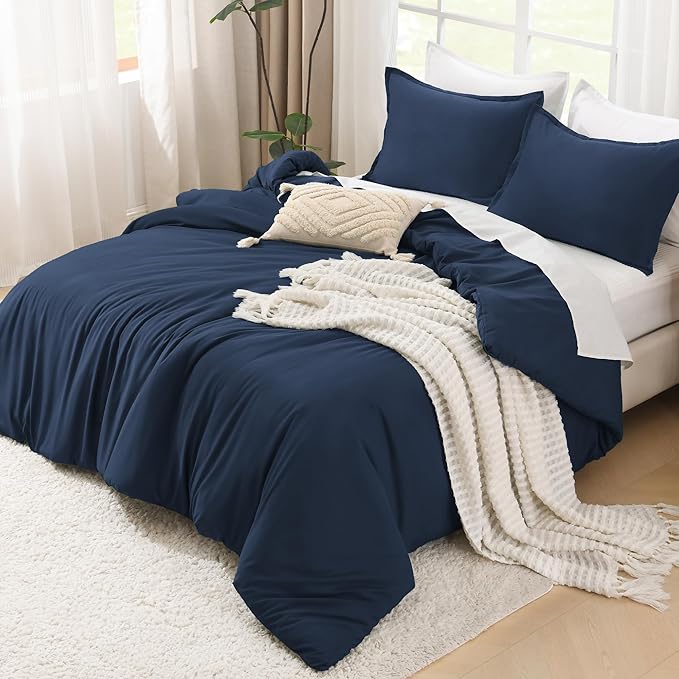 Litanika Navy Blue Oversized King Comforter Set Super King Plus Size, 3 Pieces Lightweight Solid Bedding Comforter Set, All Season Fluffy Bed Set (128x120In Comforter & 2 Pillowcases)