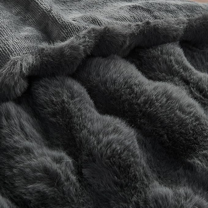 Lotus Karen Faux Fur Throw Blanket Dark Gray - Big Bubble Rabbit Fluff Blanket for Couch, Small Fluffy Fuzzy Cozy Blanket, Thick Furry Plush Shaggy Blankets, 50x60 Inches