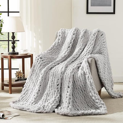 L'AGRATY Chunky Knit Blanket Throw - Soft Chenille Yarn Throw Blanket 40x50： Handmade Thick Cable Knit Crochet Blanke - Large Knit Blanket Chunky Rope Knot Throw Blanket for Couch Sofa Bed Home Decor