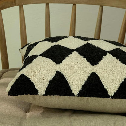 Tufted Boho Pillow Covers 18X18 Inch Throw Pillow Covers Decorative Cushion Cover Exquisitely Crafted with Hand-Finished Tuft Farmhouse Pillow Case for Couch Sofa Bed Living Room Bedroom