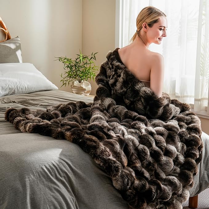 BENVWE Fluffy Faux Fur Throw Blanket for Couch, Soft Plush Thick Cozy Fuzzy Luxury Minky Bubble Blanket for Home Living Room Decor Gift for Women, Tie-dye Coffee, 50" x 60", 1100GSM