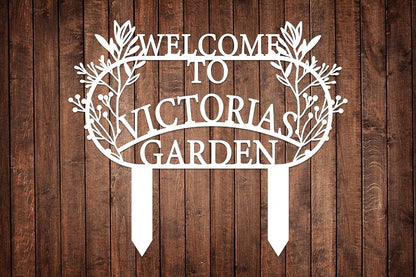 Personalized Metal Garden Sign with Stake, Custom Garden Decor for Outdoor, Custom Family Name Sign, Patio Decorations, Lawn Art, Farmhouse Decorative, Housewarming Gift (CstmDesign3)
