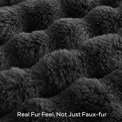 JELLYMONI Faux Fur Throw Blanket, Dark Grey Cozy Plush Bubble Bed Blanket, Thick and Warm, Queen (90" x 90")