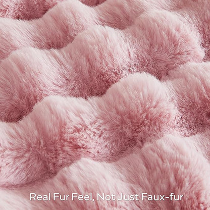 JELLYMONI Faux Fur Throw Blanket, Pink Cozy Plush Bubble Bed Blanket, Thick and Warm, Twin (60" x 80")