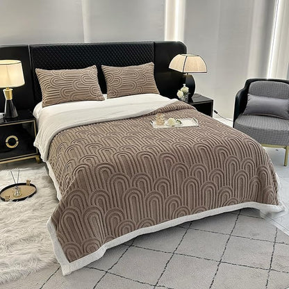 UKELER Sherpa Fleece Blanket 60 × 80 inch, Ultra Soft Twin Size Throw Blanket for All Season, Cozy Plush Arch Blankets for Bed Couch Sofa Office Camping, Coffee