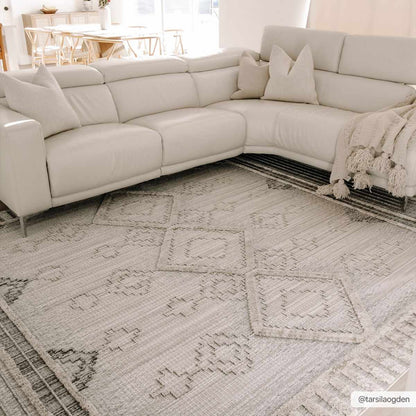 Amaga High-Low Rustic Rug