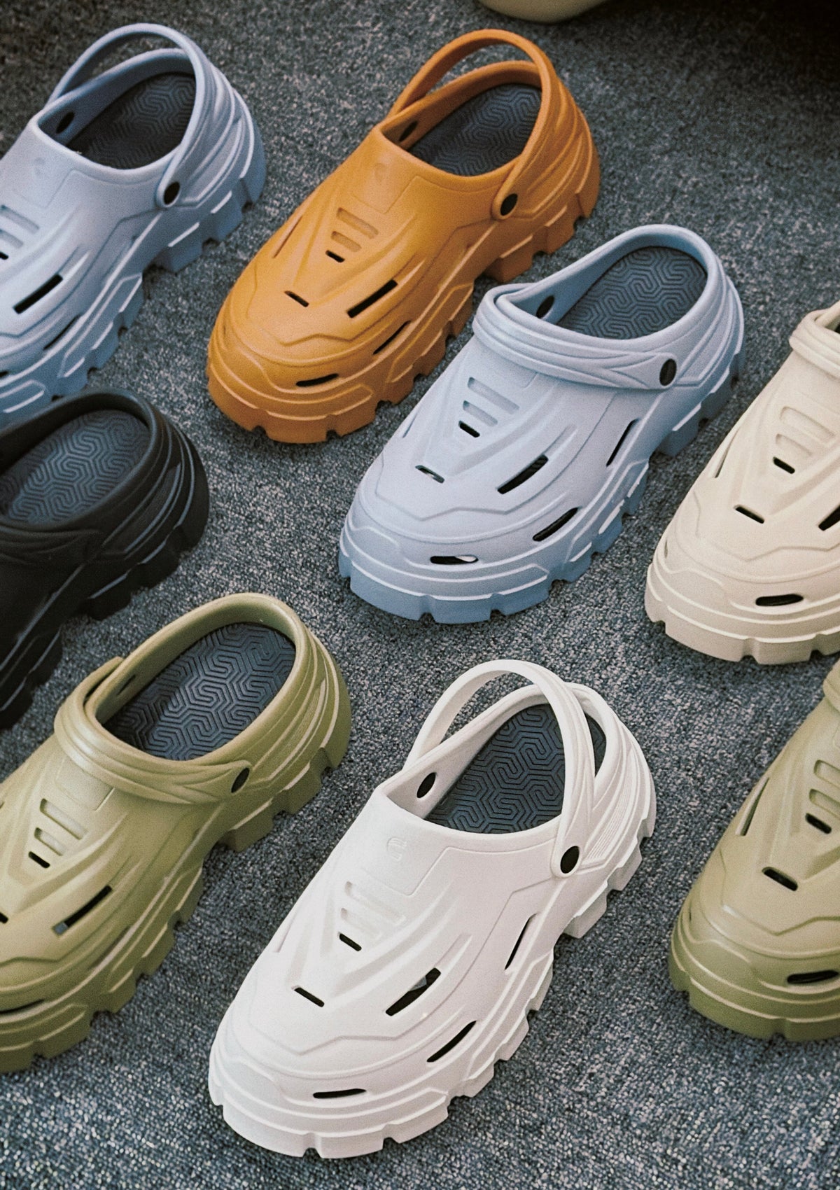 PENDING RELEASE -  Stella Cruiser Platform Clog