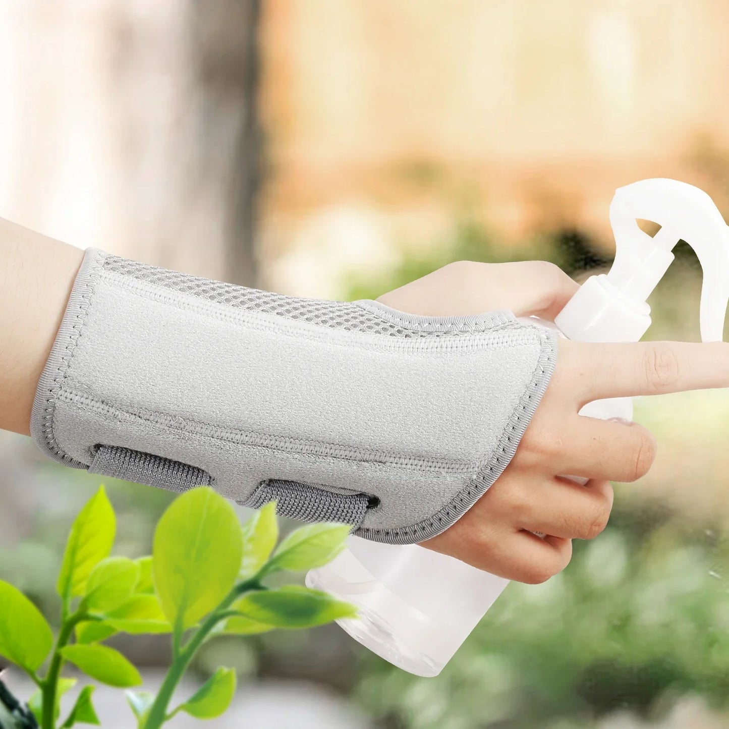 Wrist Brace for Carpal Tunnel Support Brace with Splints Hand Support for Arthritis Tendonitis Sprain Injuries Wrist Pain 1PC