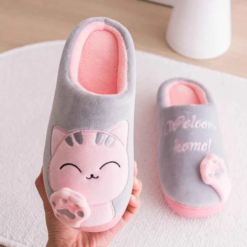 Women's Kawaii Cat Decor Slippers Comfortable Plush Lined