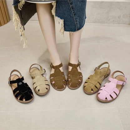 AIYUQI Flat-soled Retro Genuine Leather Hollow Baotou Sandals Women's 2026 New Hollow Pig Cage Women's Sandals