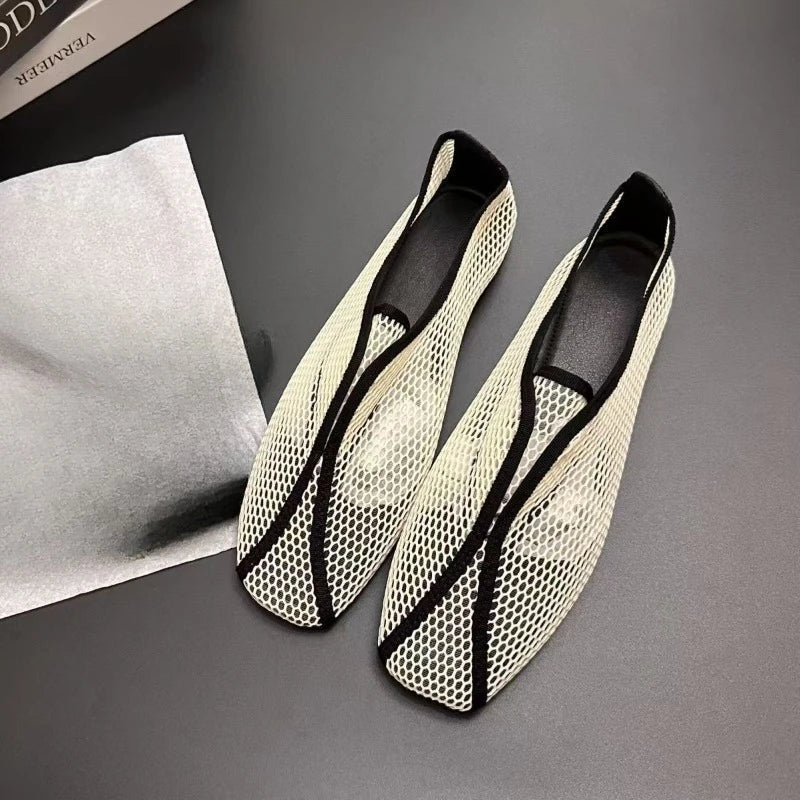 2026 Hollowed-out Mesh Sandals for Women - Summer One-Piece Square-Toe Flat Mary Jane Sandals