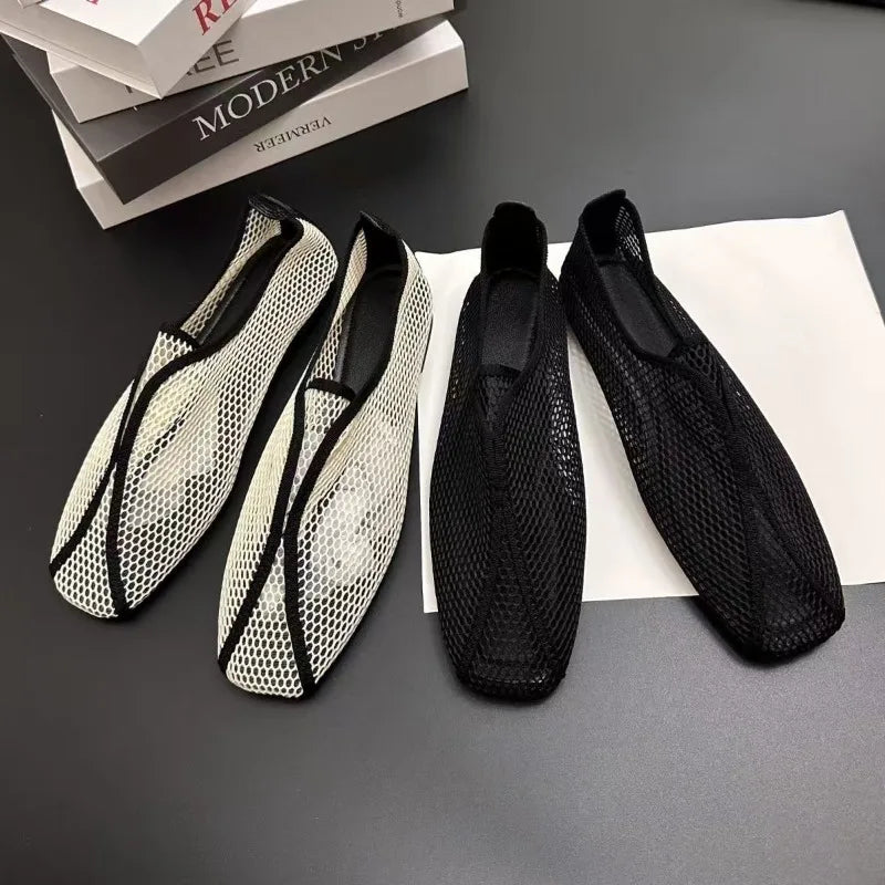 2026 Hollowed-out Mesh Sandals for Women - Summer One-Piece Square-Toe Flat Mary Jane Sandals
