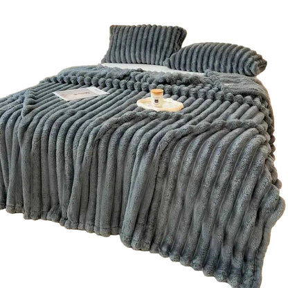 Faux Rabbit Fur Throw Blanket – Soft Warm All-Season Couch Blanket
