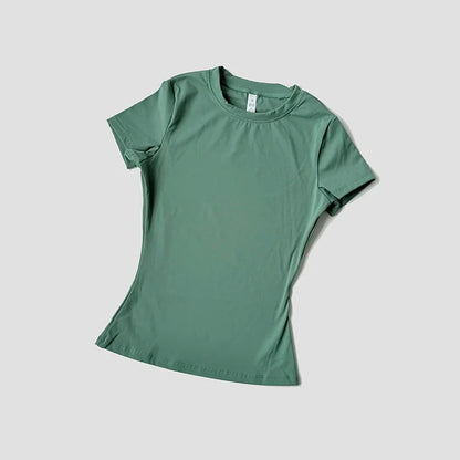 Seamless Moisture Wicking Yoga Shirt for Flexible Performance