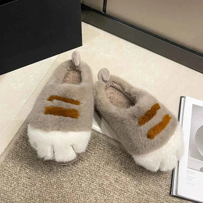3D Cat Paw Plush Slippers – Cute Furry Warm Slip-On Indoor House Shoes for Women & Couples