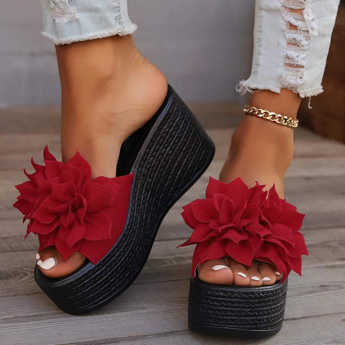 Women Platform Slippers 2024 New Summer Beach Wedges Sandals Fashion Flower Casual Slippers Women High Heel Slippers Women