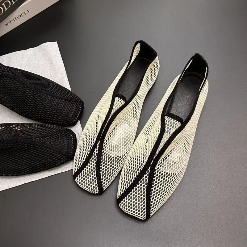 2026 Hollowed-out Mesh Sandals for Women - Summer One-Piece Square-Toe Flat Mary Jane Sandals
