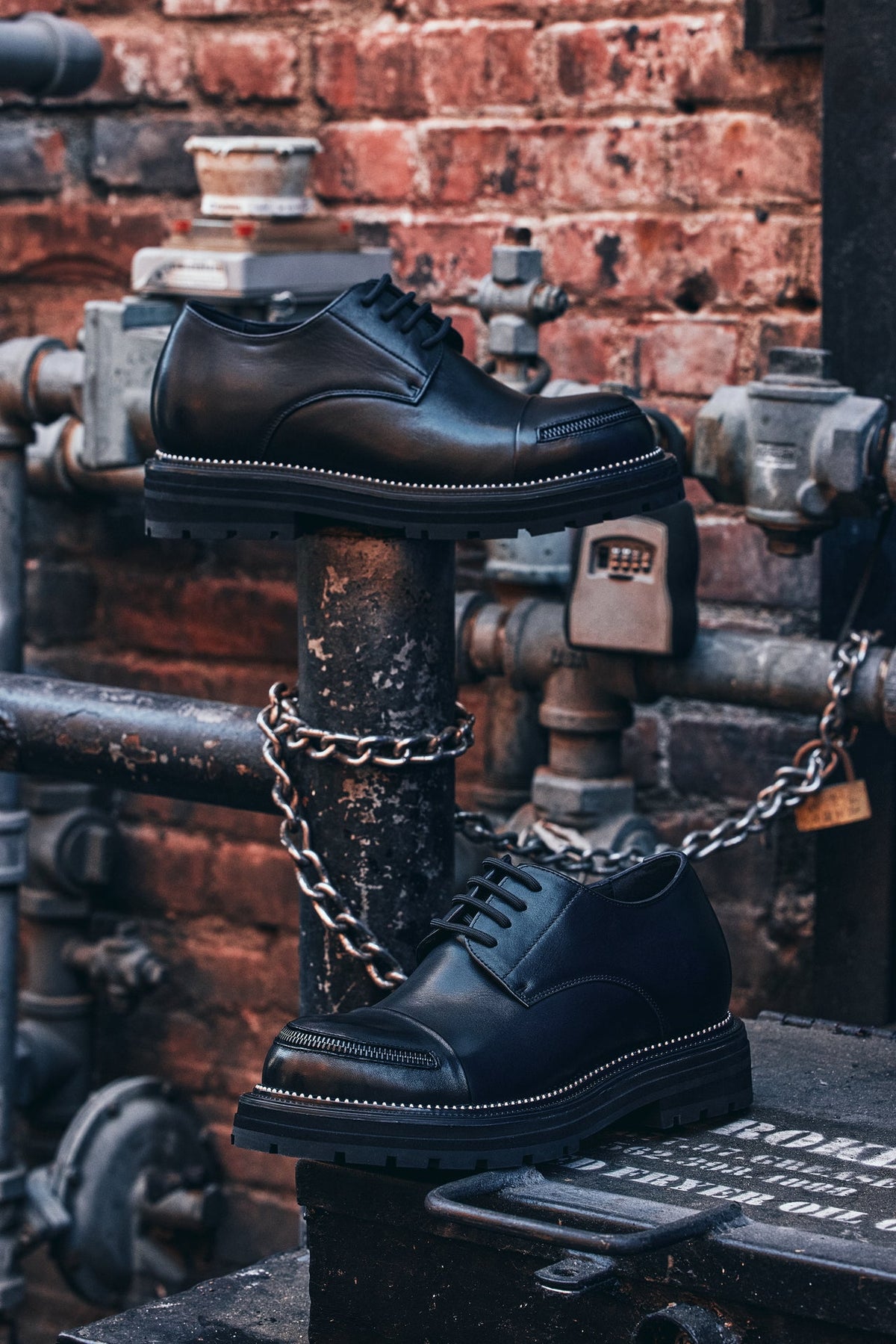 TOTO - W0982 - 3.3 Inches Taller (Black) - Low Top Chunky Sole Cap-Toe Casual Derbies