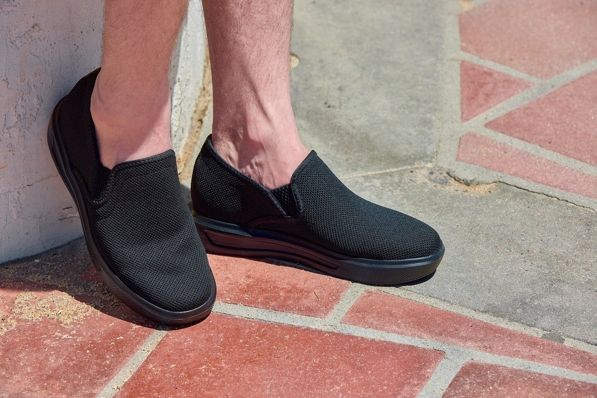 CALTO - X2780 - 2.8 Inches Taller (Black/Black Sole) - Lightweight Sneaker Loafers