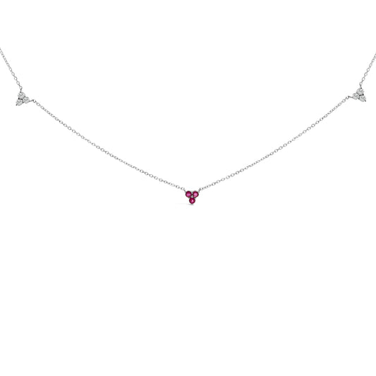 Collier à trois pendentifs en or blanc 14 carats avec diamant et rubis 1/5 carat au poids total