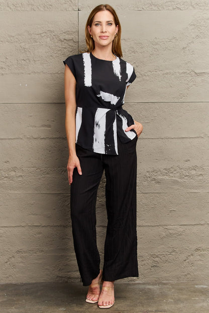Perfee Printed Round Neck Short Sleeve Blouse