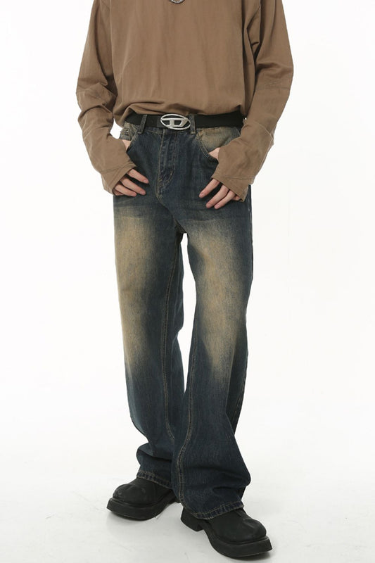 Mid Rise Jeans with Pockets