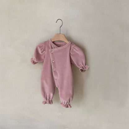 Long-style One-piece Romper With A Single Row Of Snaps For Babies