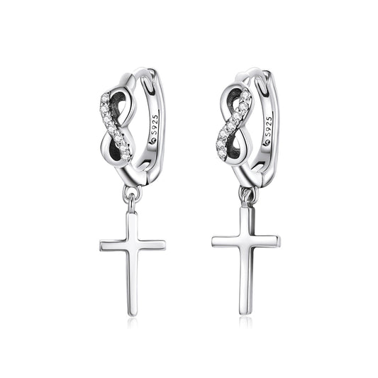 Boucles d'oreilles en argent sterling 925 avec zircons cubiques sertis pavé et finition oxydée