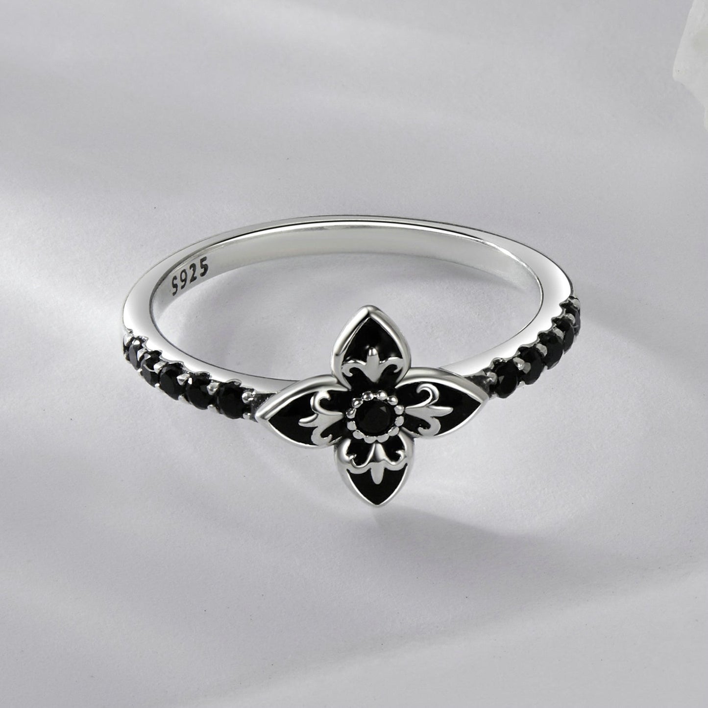 925 Sterling Silver Enamel 0.9x1.0cm Pendant Rings for Women