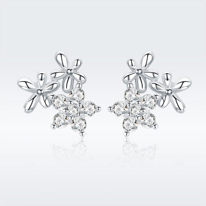 925 Sterling Silver Earrings with CZ in Pavé Setting, 0.6*0.7cm for Women