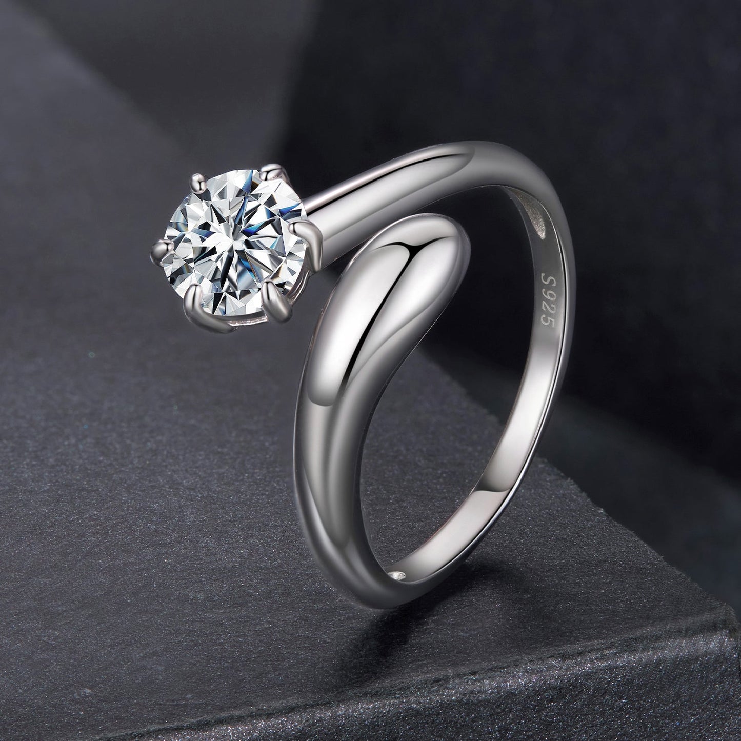 925 Sterling Silver 1 Carat Moissanite Ring for Women