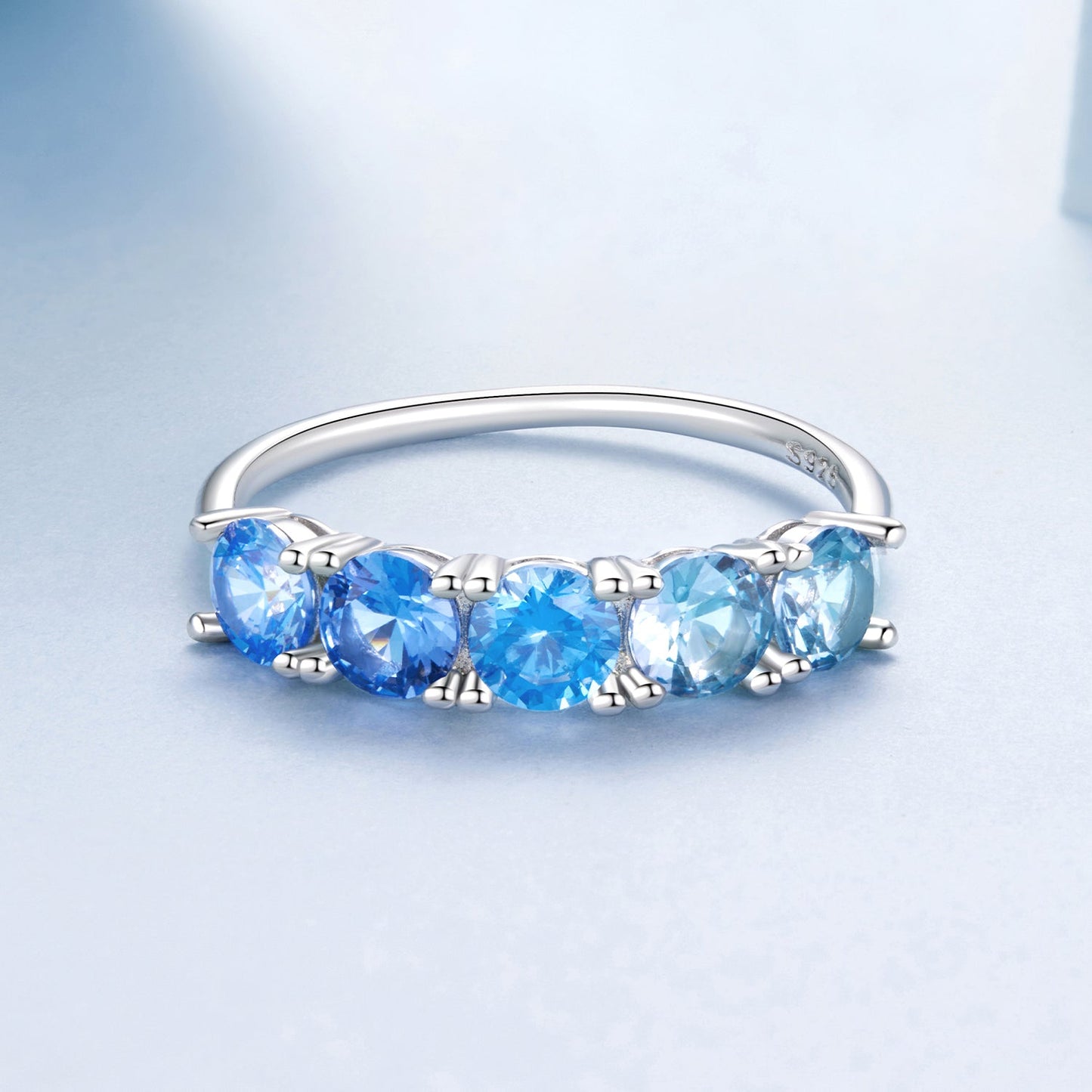 925 Sterling Silver Ring with White Gold Plating for Women, Size 6.0