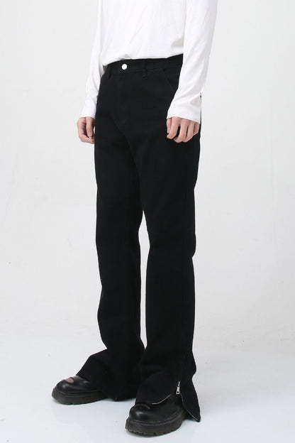 Mid Rise Jeans with Pockets
