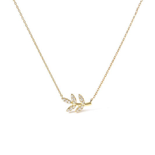 Collier pendentif 18" feuille et branche en or jaune 10 carats et diamant 1/10 carat (couleur H-I, pureté I1-I2)
