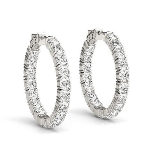 Boucles d'oreilles créoles en or blanc 14 carats, diamants sertis par griffes des deux côtés (3,5 carats au total)